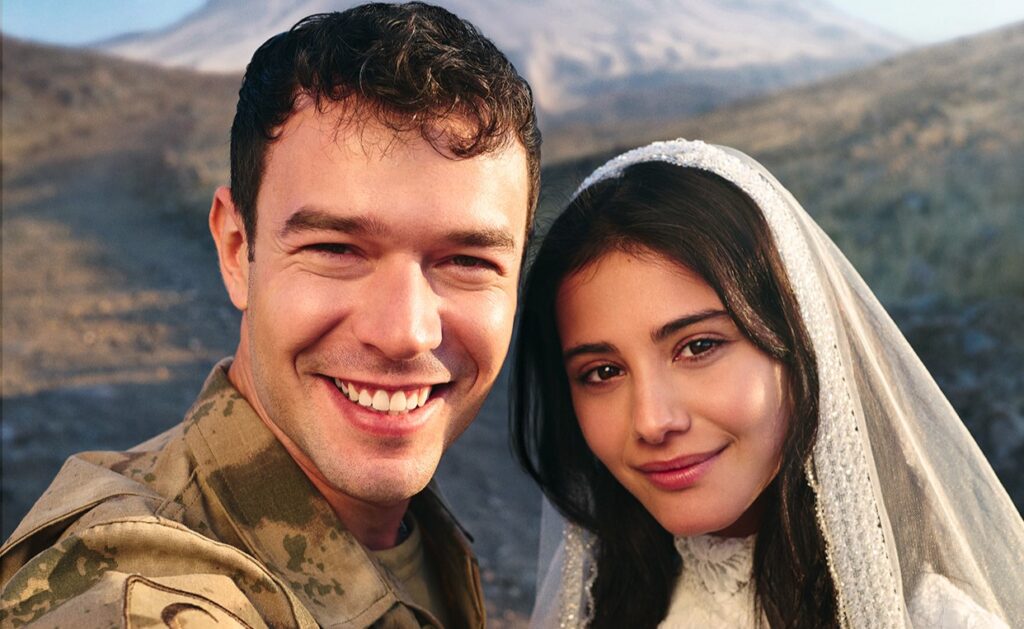 انت من احب الحلقة 1 مترجمة